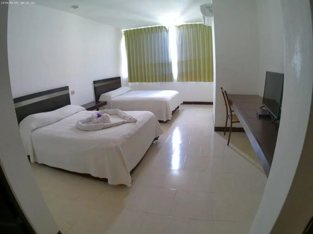 TRIPLE STANDARD Room, Plaza Playa, Playa Del Carmen
