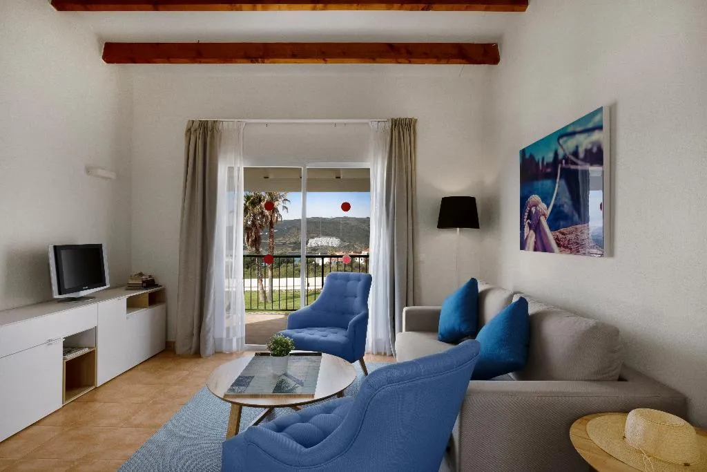 APARTMENT SEA VIEW CAPACITY 3 Room, TRH Tirant Playa, Menorca