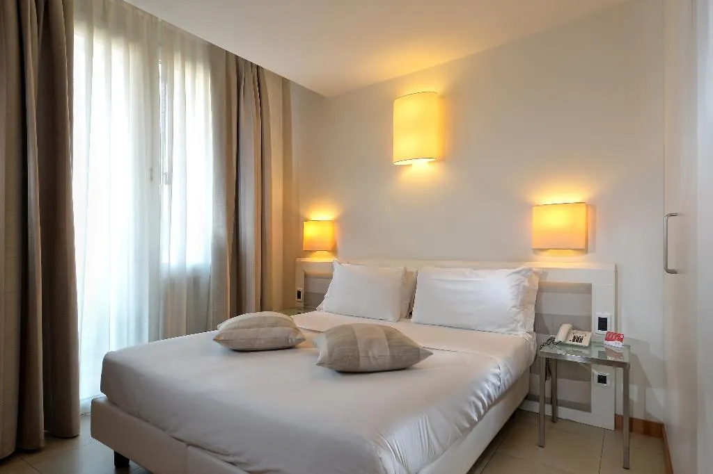 APARTMENT CAPACITY 2 Room, Elite Hotel & Spa, Venice