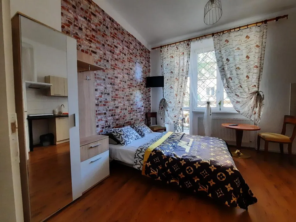 APARTMENT STANDARD Room, Lorf Hostel and Apartments, Krakow