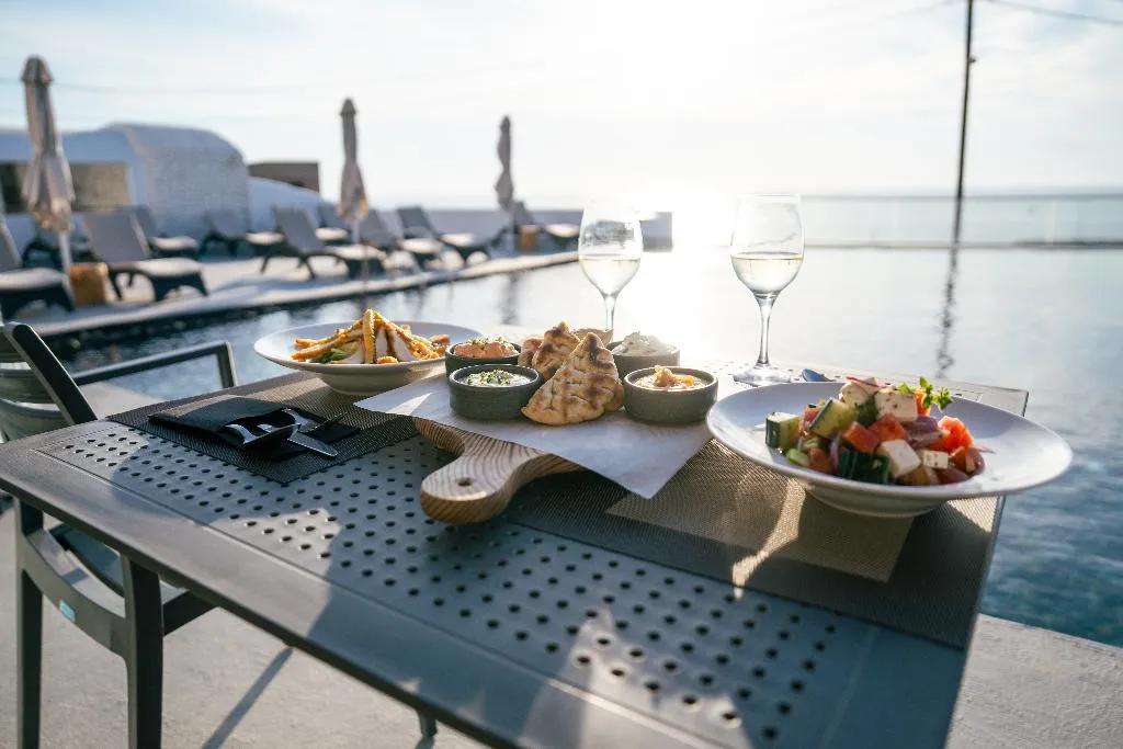 Restaurant, Serenita Luxury Suites, Santorini
