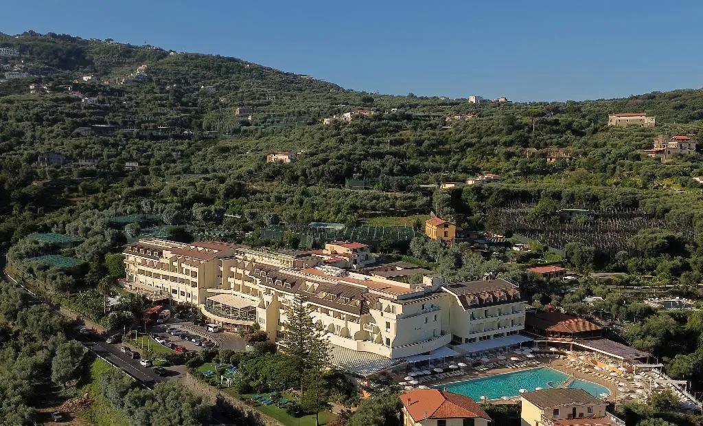 General view, Grand Hotel Vesuvio, Naples
