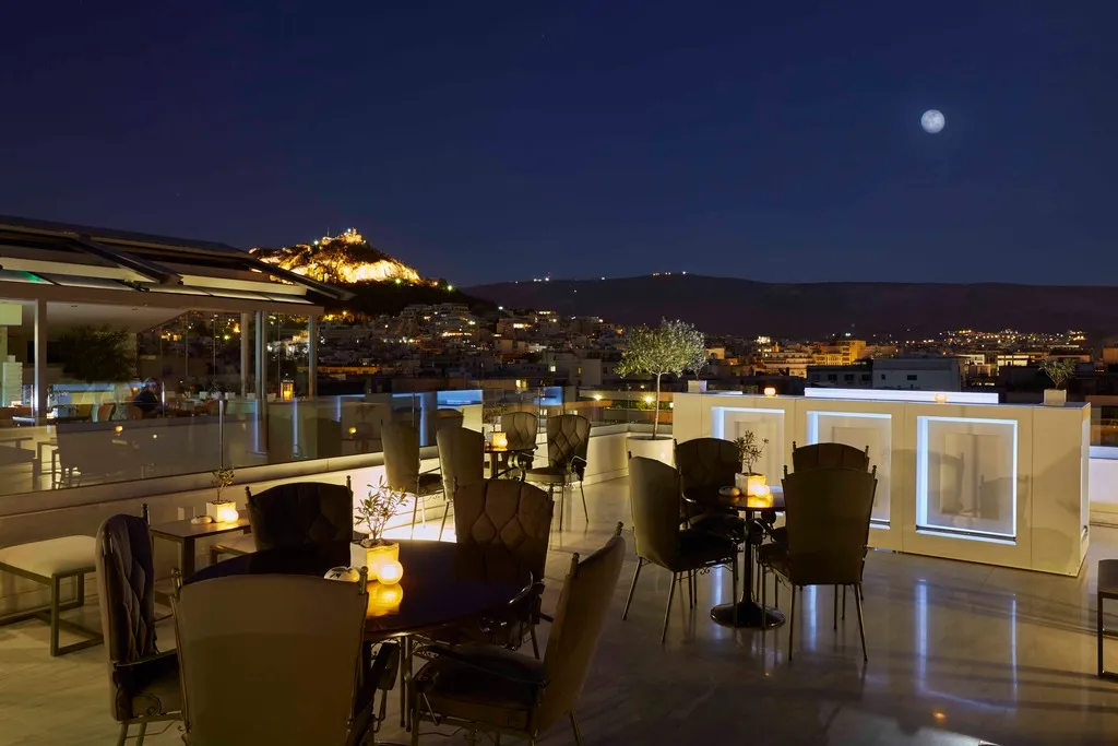 Restaurant, Titania, Athens