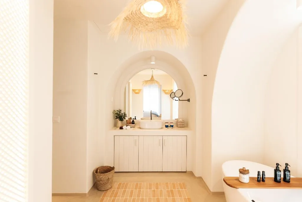 SUITE CLASSIC POOL VIEW Room, Octant Vila Monte, Algarve