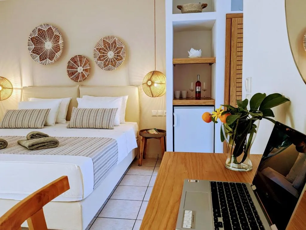 Room, Villa Karina - Near Achladies Beach, Skiathos