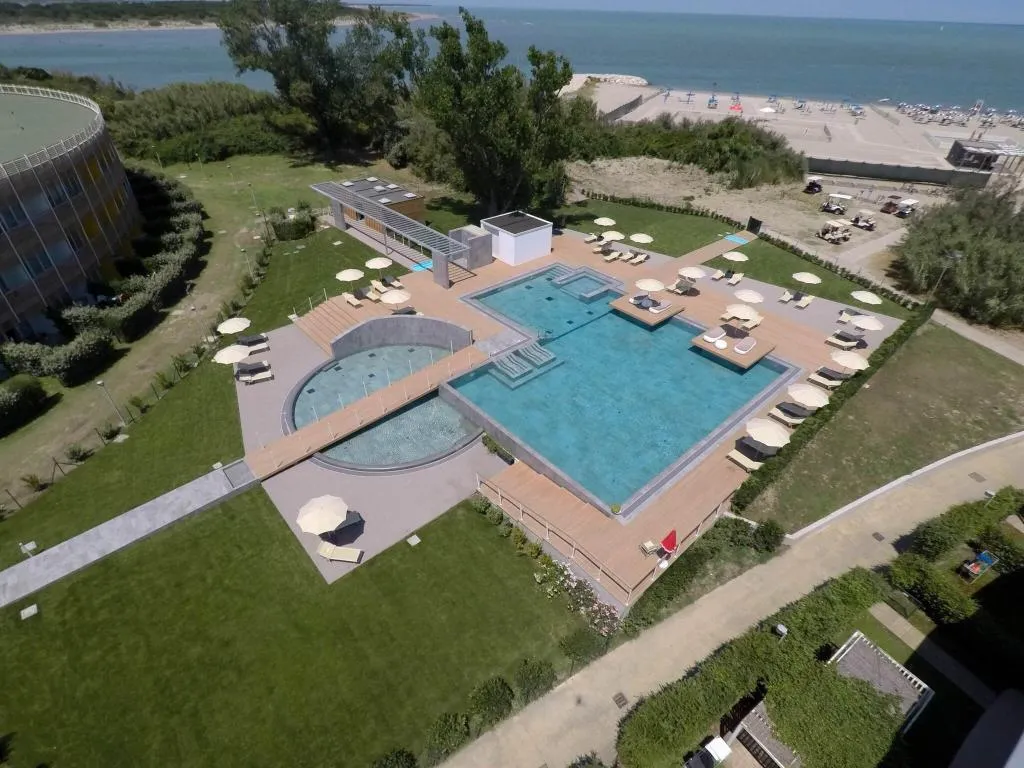 Pool, Capo Nord, Venice