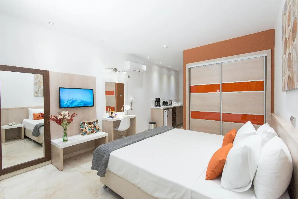 Double or Twin LUXURY Room, Loutsiana Hotel & Apartments, Cyprus