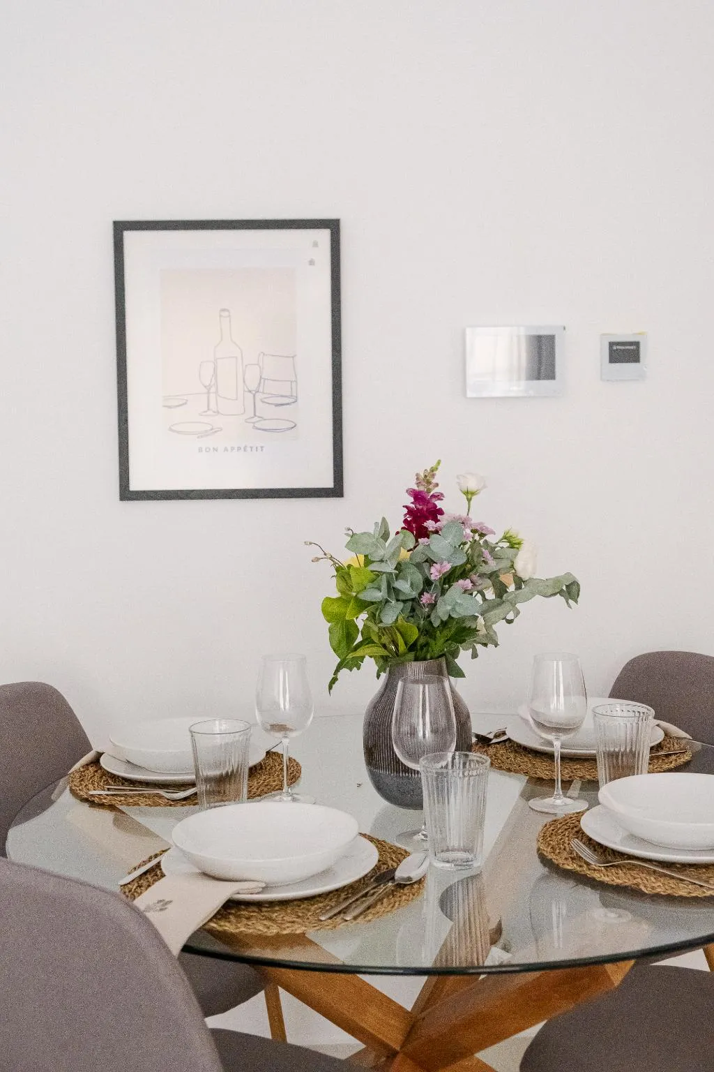 APARTMENT DELUXE TWO BEDROOM Room, Noon Smart Residences, Athens