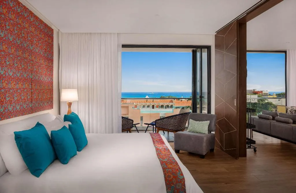 Room, The Fives Downtown Hotel, Curio by Hilton, Playa Del Carmen