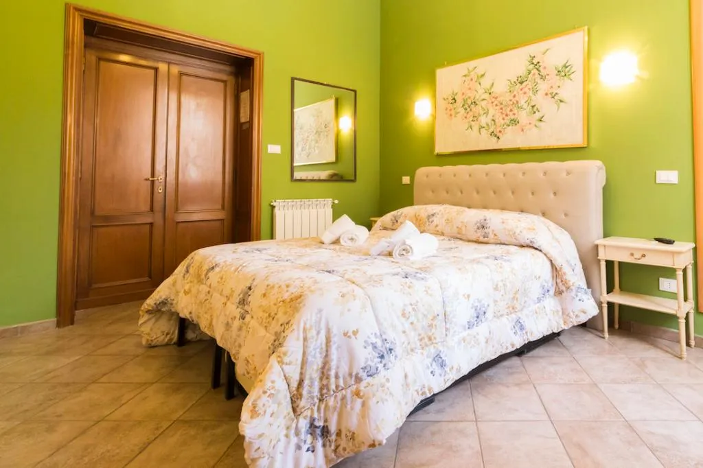 Room, Albachiara Guest House, Naples