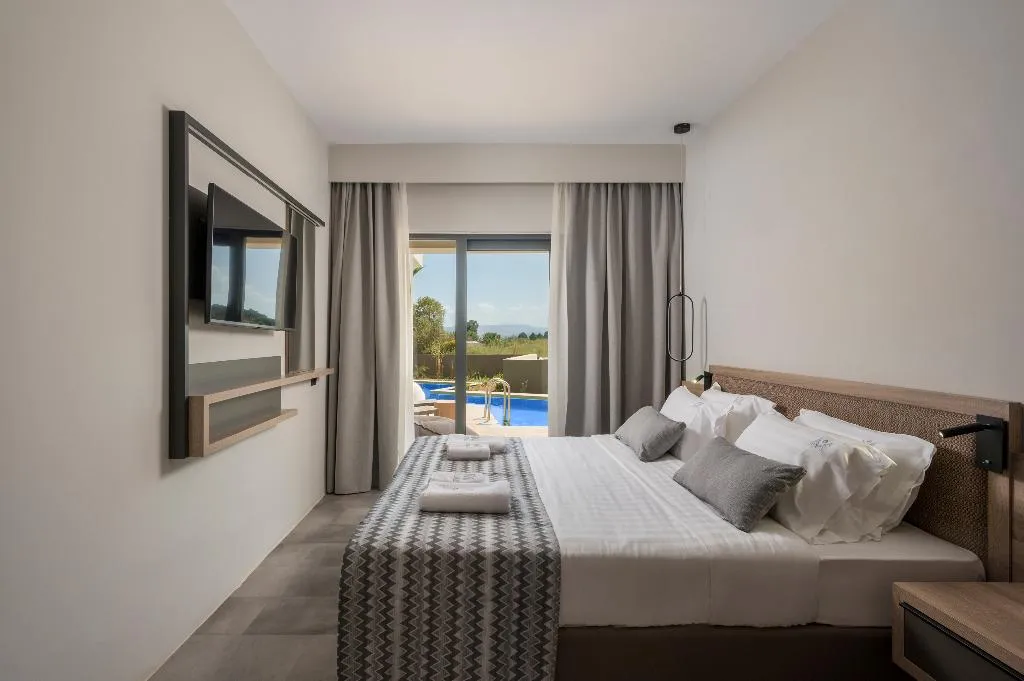 DOUBLE WITH PRIVATE POOL Room, Mare Village Hotel, Crete