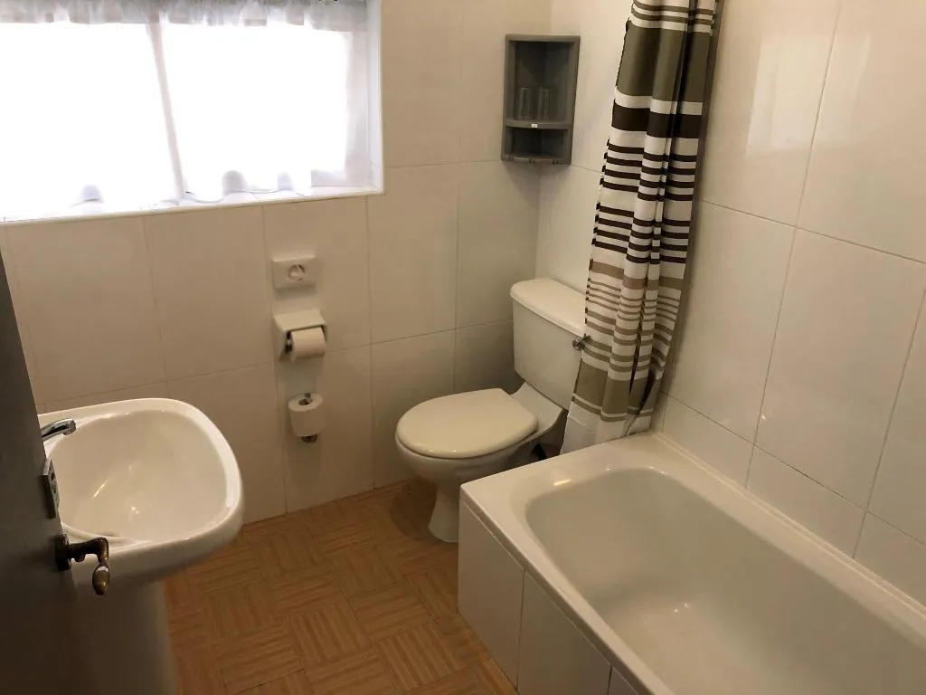 Room, Sunseeker Holiday Complex, Malta