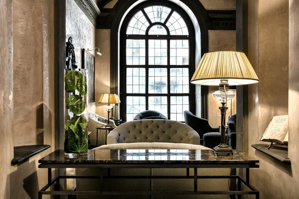 General view, Grand Hotel Baglioni, Florence