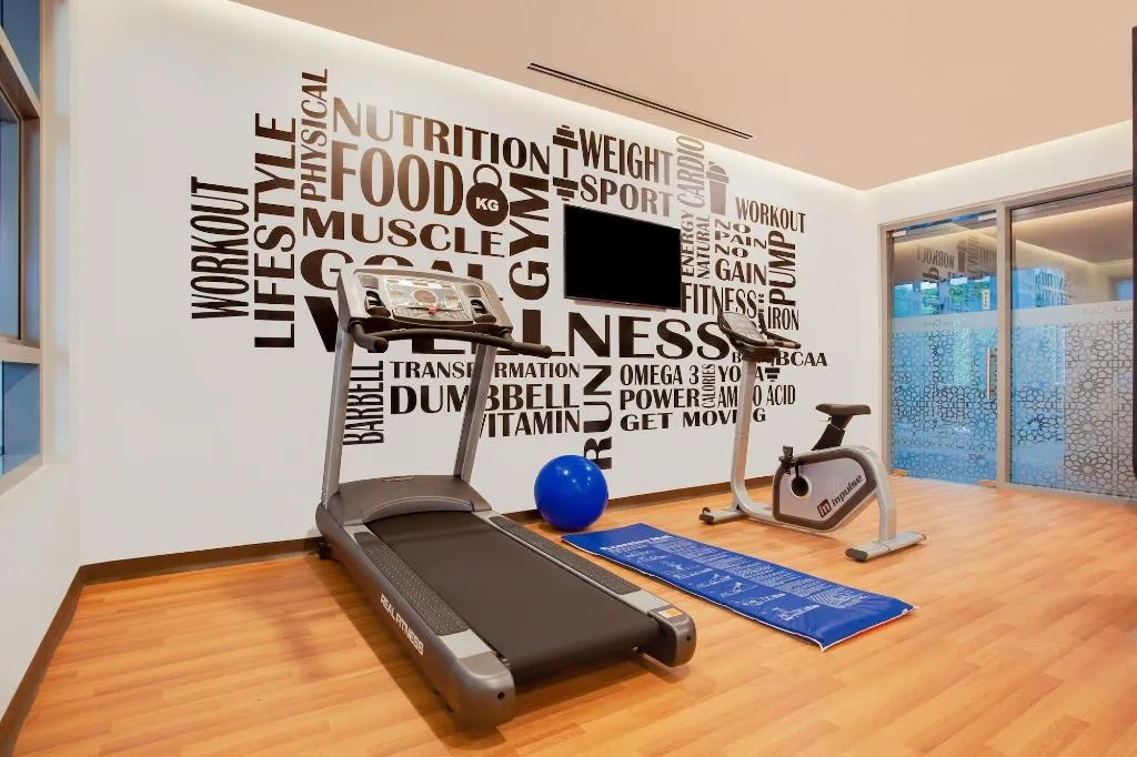 Sports and Entertainment, Lemon Tree Hotel Jumeirah, Dubai, Dubai