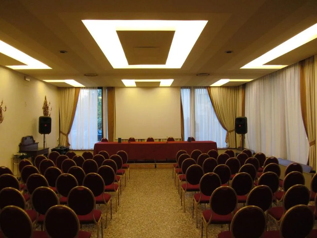 Conferences, Blue Dream, Venice