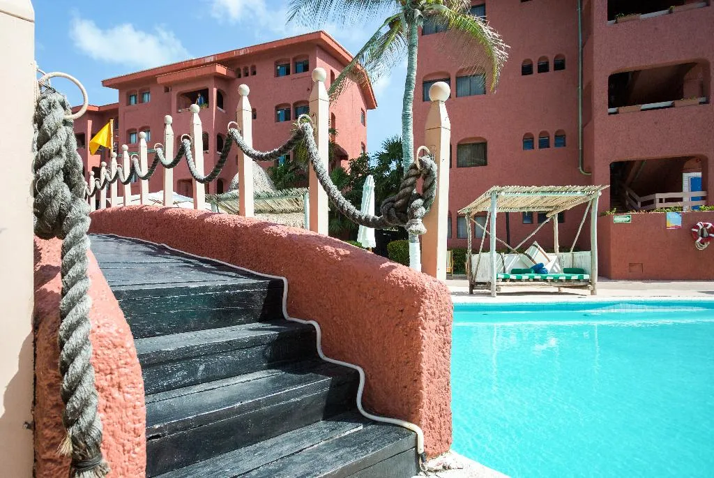 Pool, Nílu Cancún Zona Hotelera by Selina, Cancun Area