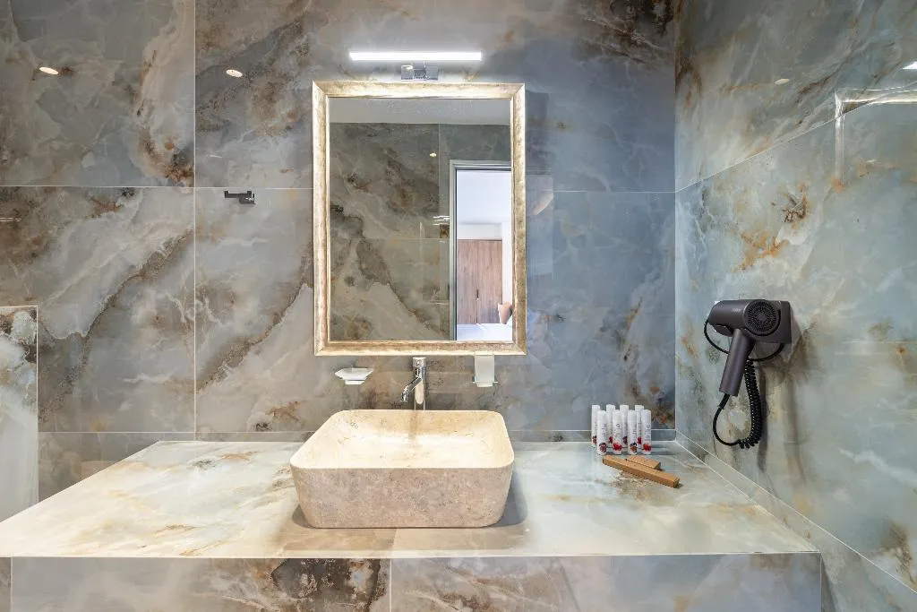 SUITE DELUXE ONE BED Room, Philia Center Suites, Rhodes