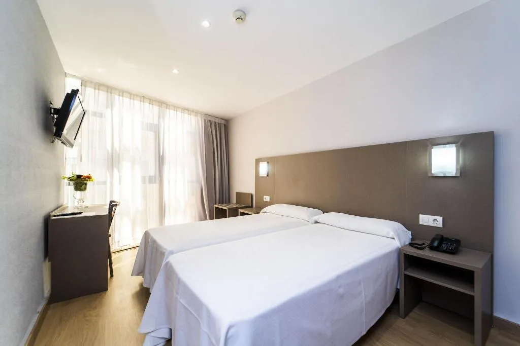 Room, Montesol Benidorm, Costa Blanca