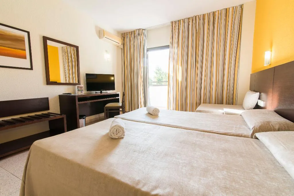 TWIN STANDARD Room, AzuLine Hotel Mar Amantis and Mar Amantis II, Ibiza
