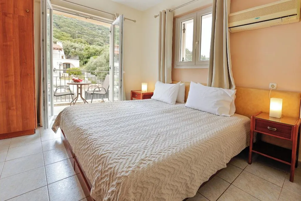 Room, Ballas Apartments, Kefallinia