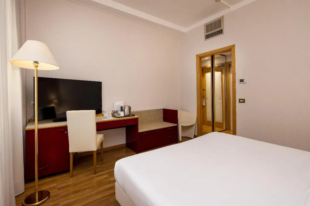 Room KING SIZE BED Room, Best Western Air Hotel Linate, Milan