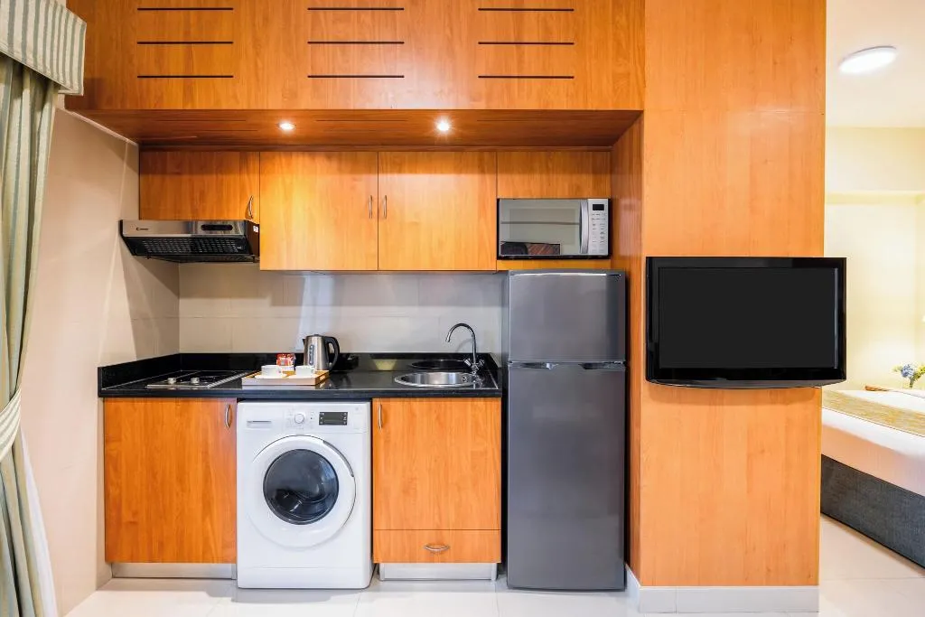 STUDIO PREMIER Room, Golden Sands Hotel Apartments, Dubai