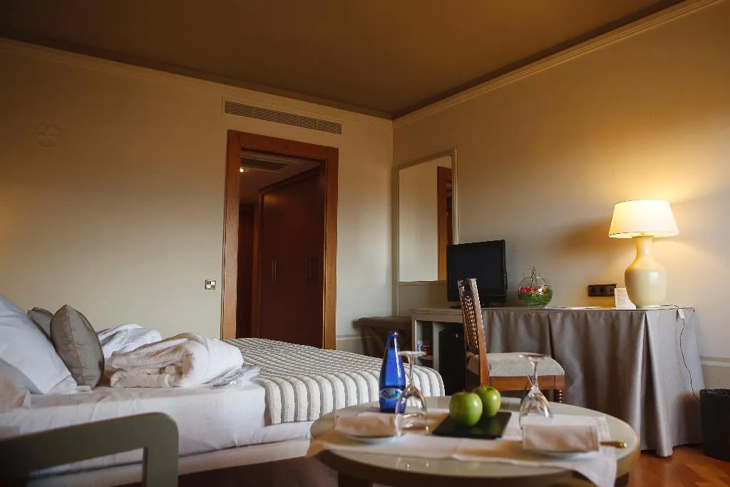 TWIN STANDARD Room, Parador de Segovia, Madrid