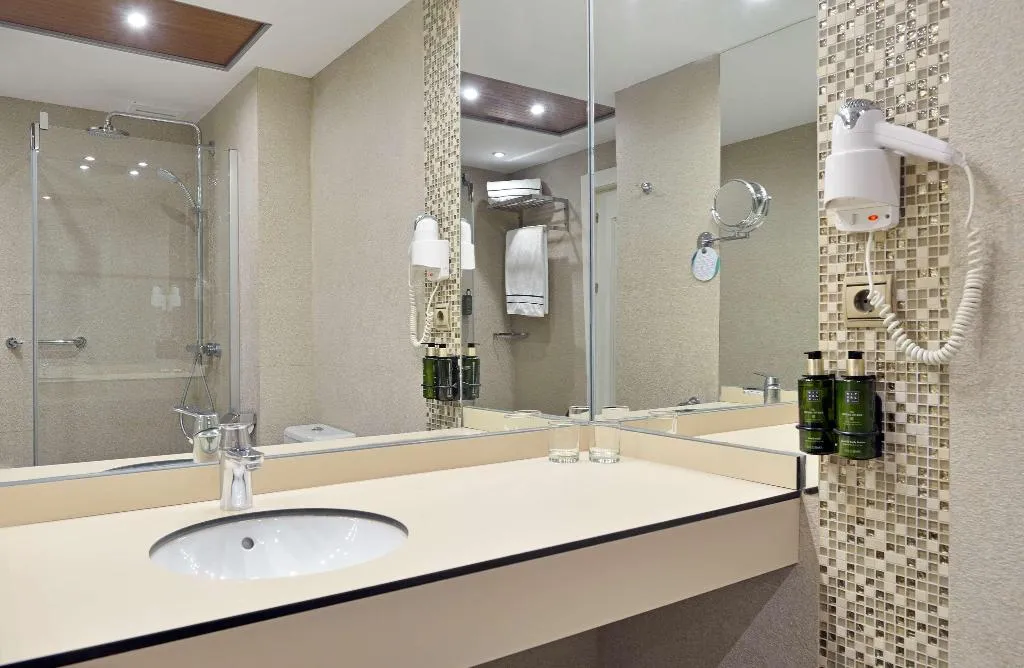 Double or Twin SEA VIEW Room, Melia Costa del Sol, Costa Del Sol
