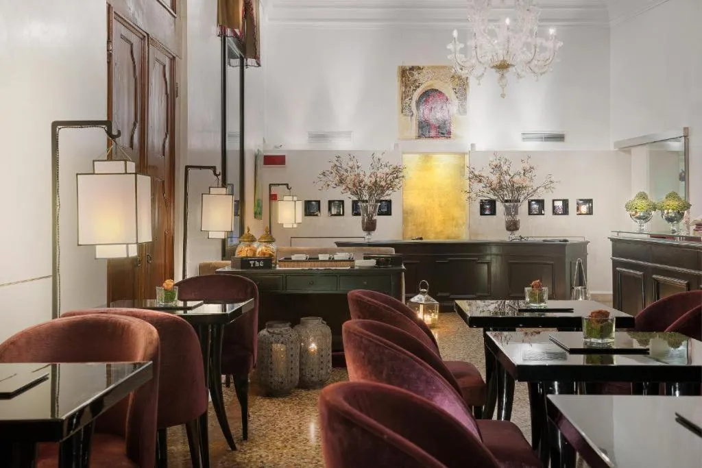 Lobby, Ca Gottardi, Venice
