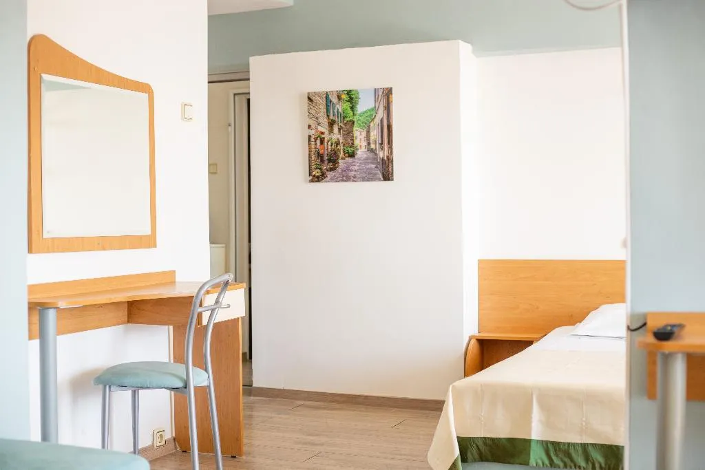 DOUBLE DELUXE Room, Amfibia Beach Complex, Bourgas