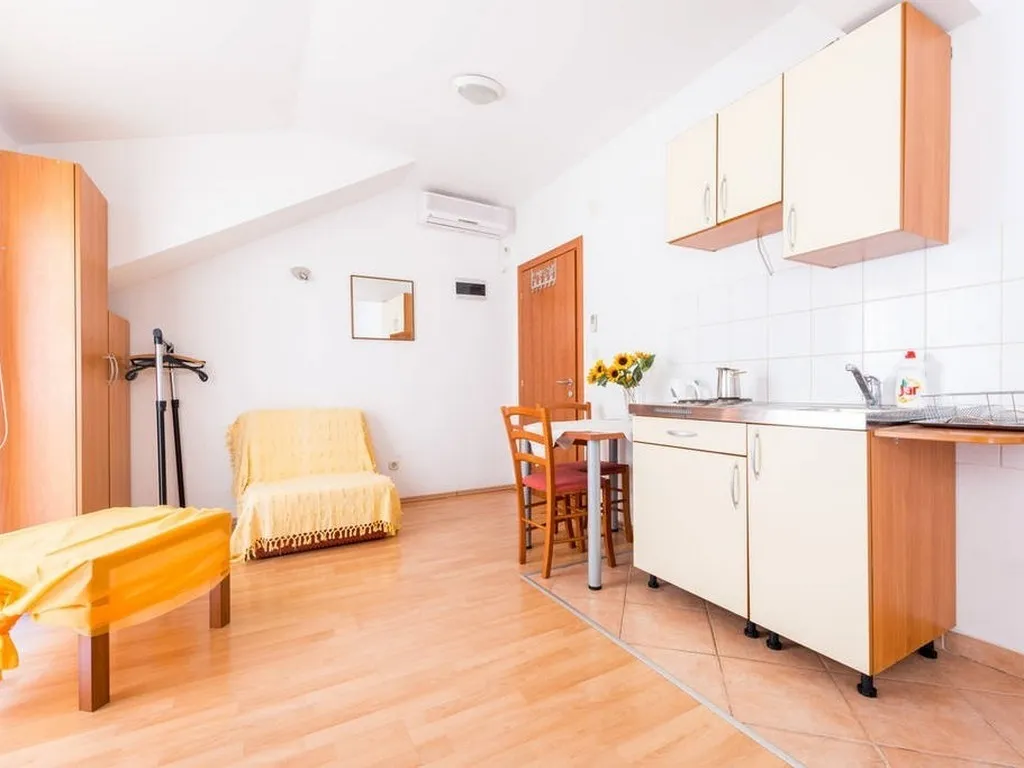 STUDIO CAPACITY 3 Room, Apartments Ivanka, Dubrovnik