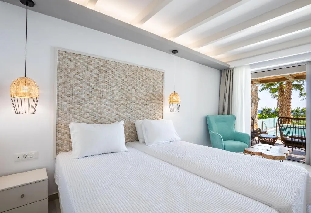 SUITE WITH PRIVATE POOL Room, Konstantinos Palace, Rhodes