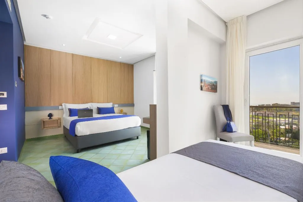TRIPLE STANDARD Room, O Sole Mio, Naples