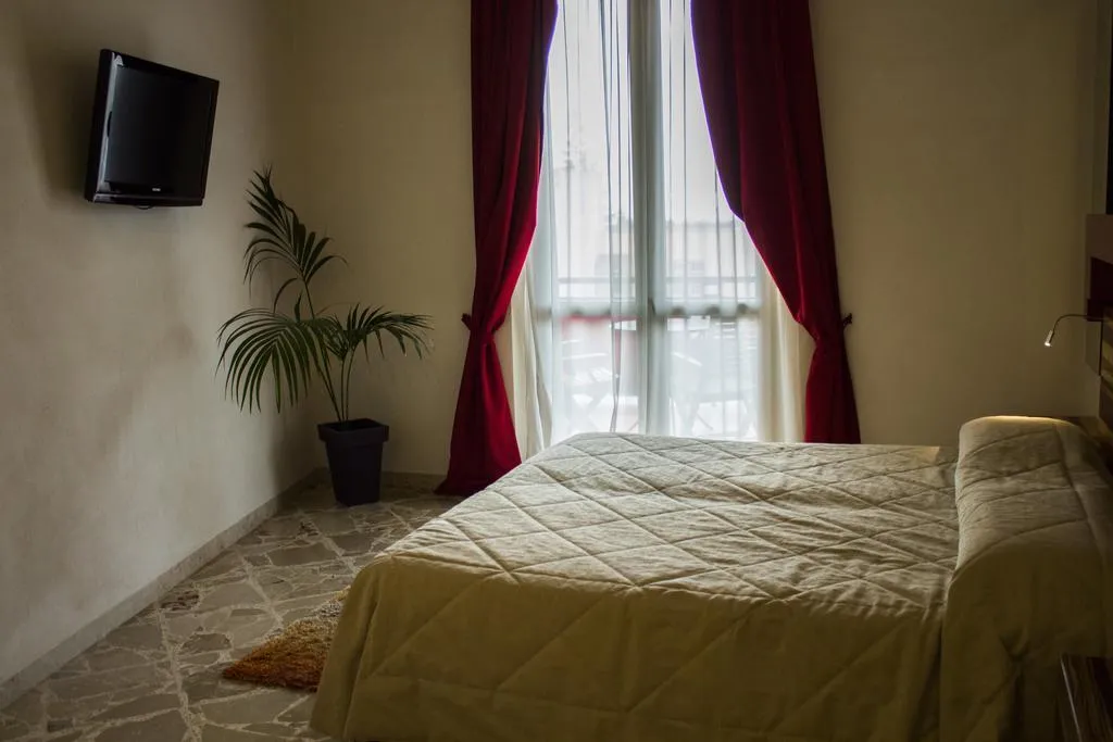 Double or Twin STANDARD Room, Divino Hotel, Palermo