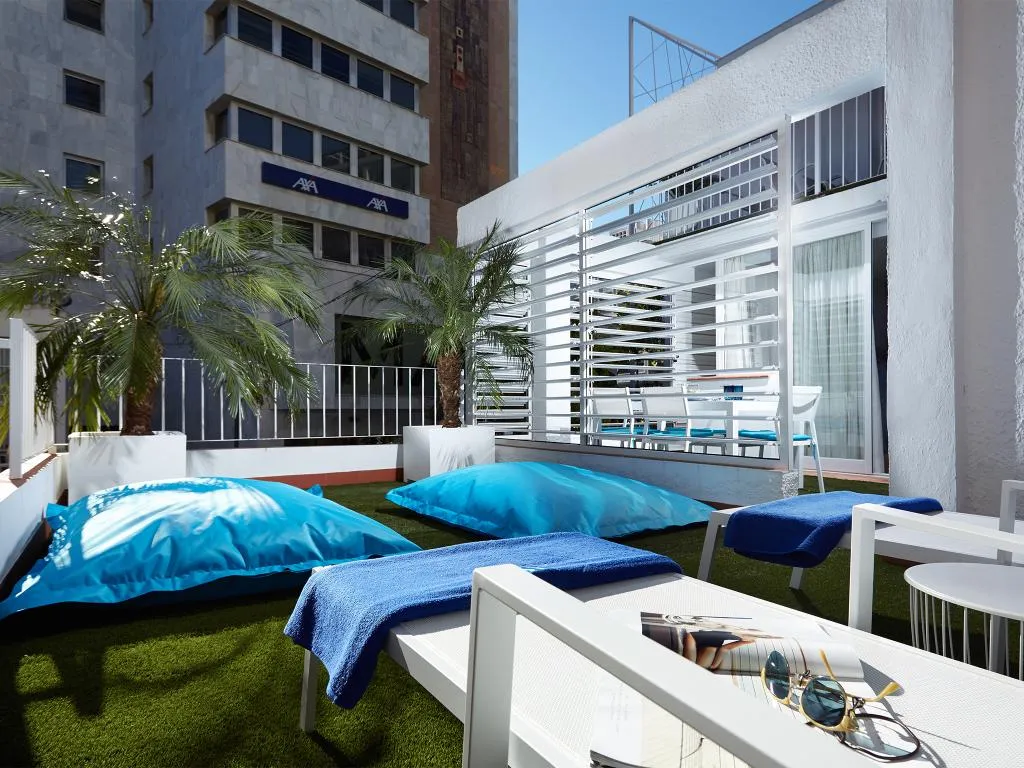APARTMENT CAPACITY 6 Room, Livescape Soriano Suites, Costa Del Sol