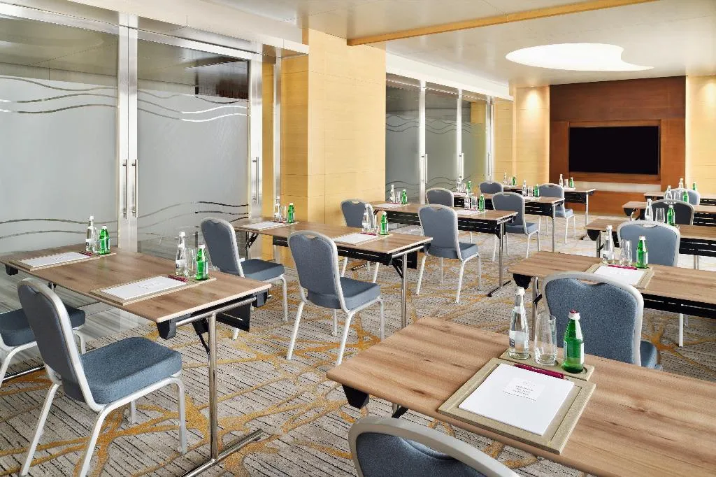 Conferences, Crowne Plaza Dubai Marina, Dubai