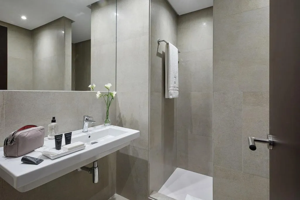TWIN STANDARD Room, Rey Alfonso X, Seville