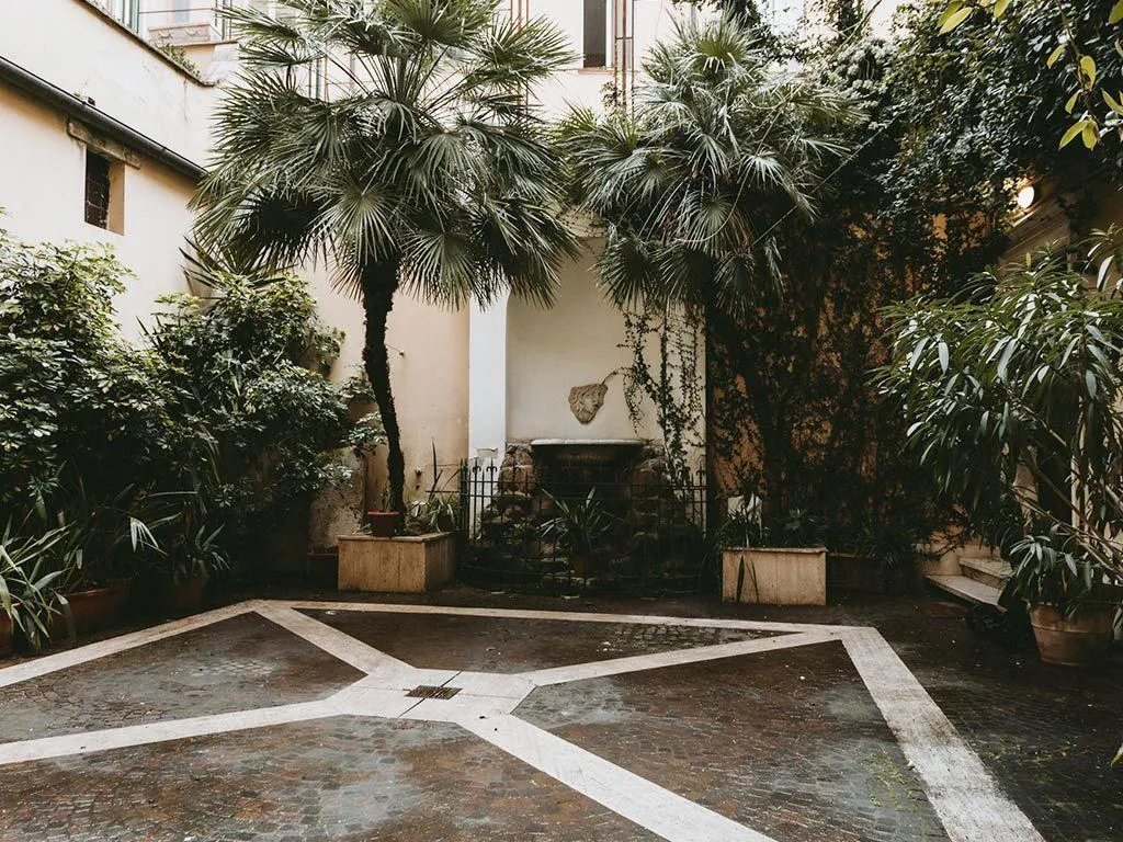Lobby, Il Campo Marzio, Rome
