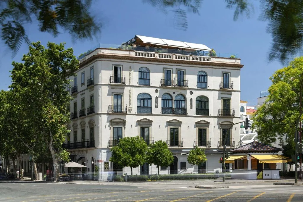 TWIN GRAND DELUXE Room, Hotel Lobby Room, Seville