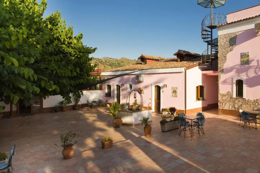 Terrace, Agriturismo Terrenia, Taormina