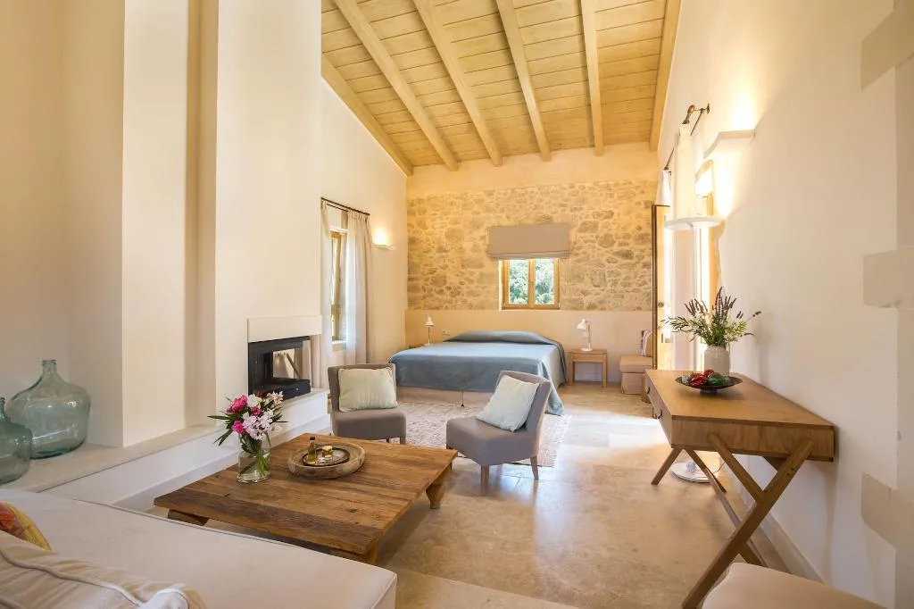 Room, Kapsaliana Village Hotel, Crete