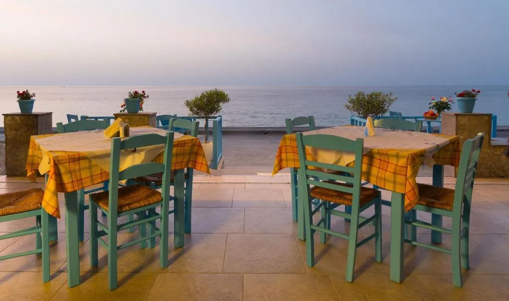 Restaurant, Socrates Apartments & Restaurant, Crete