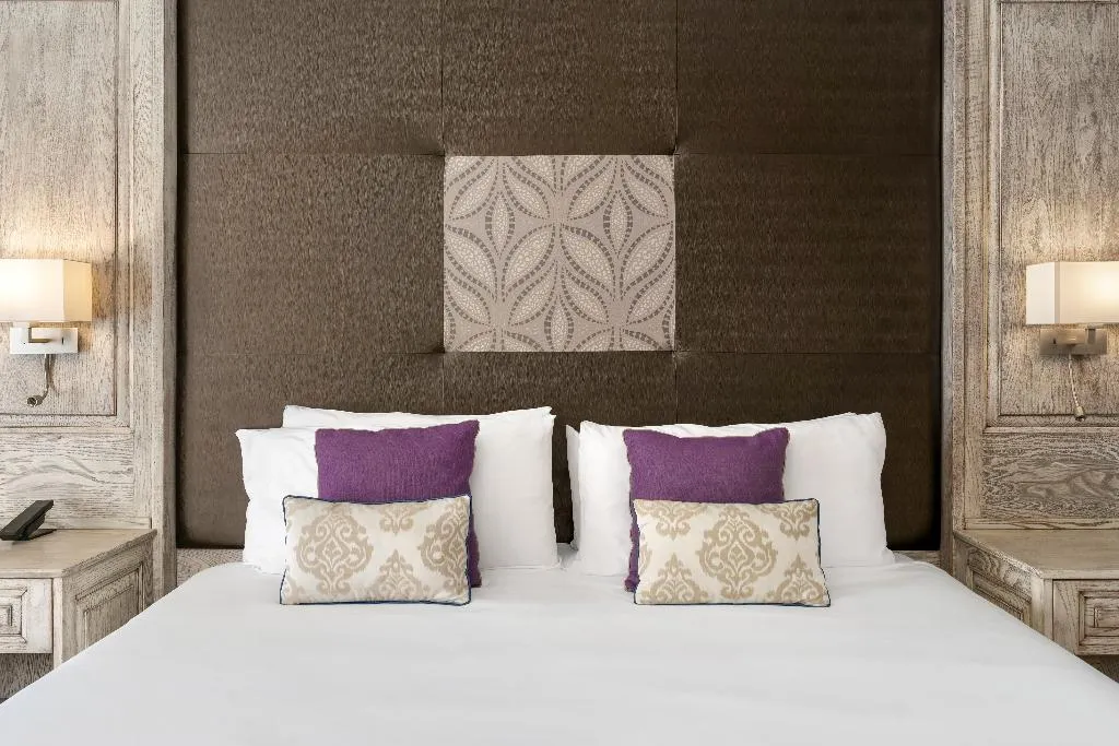 Double or Twin SUPERIOR POOL VIEW Room, Kempinski Hotel San Lawrenz, Gozo