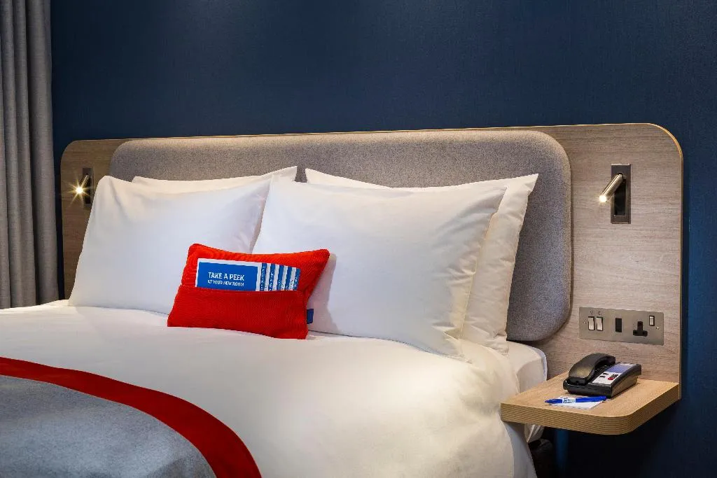 DOUBLE Accessible Room, Holiday Inn Express Amsterdam - City Hall, Amsterdam