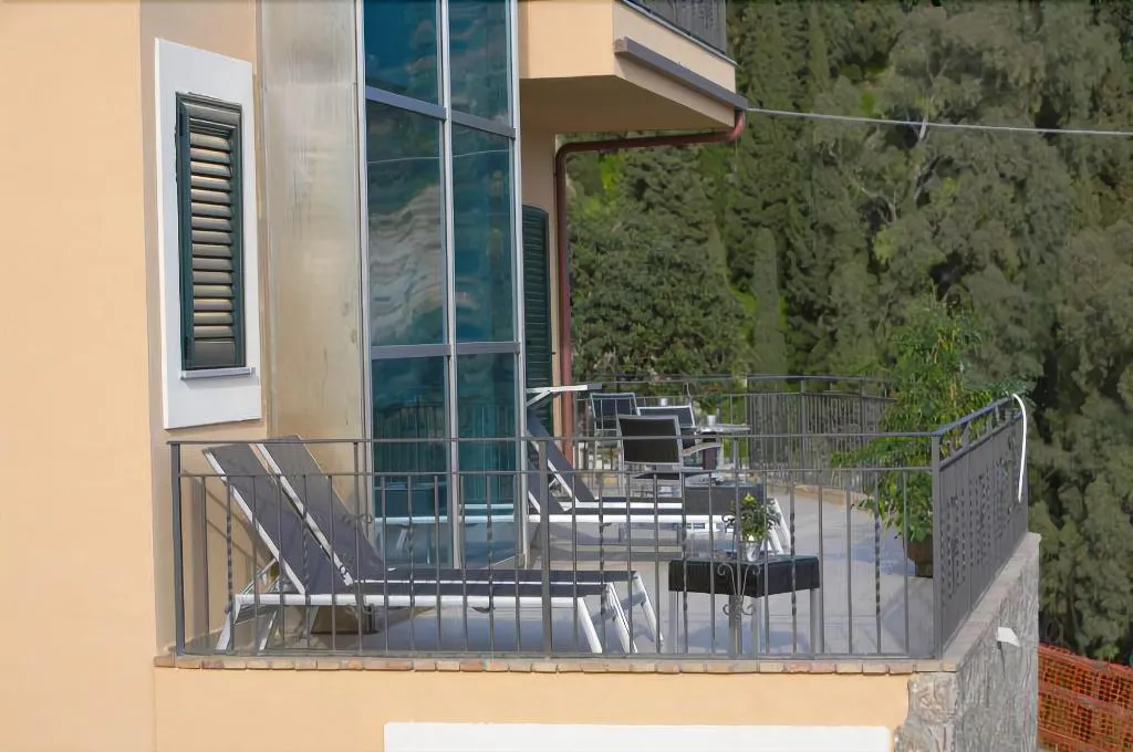 Terrace, Meridiana, Taormina