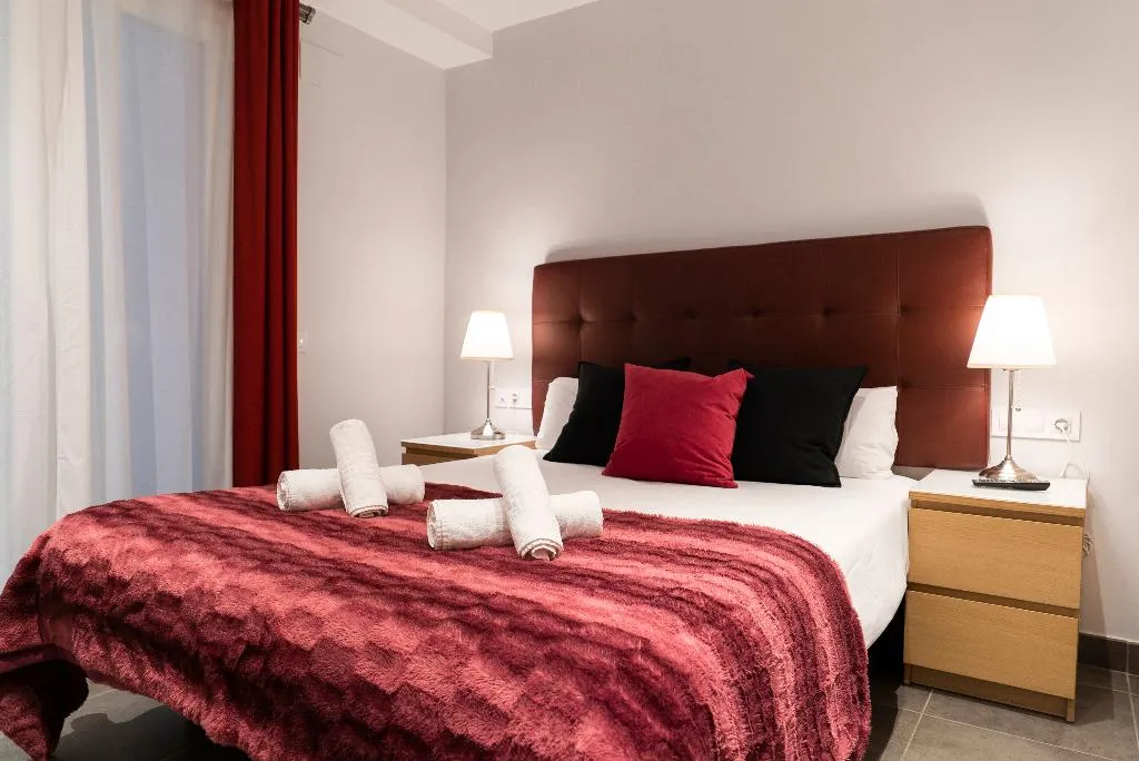 APARTMENT DUPLEX Room, Dailyflats Raval, Barcelona