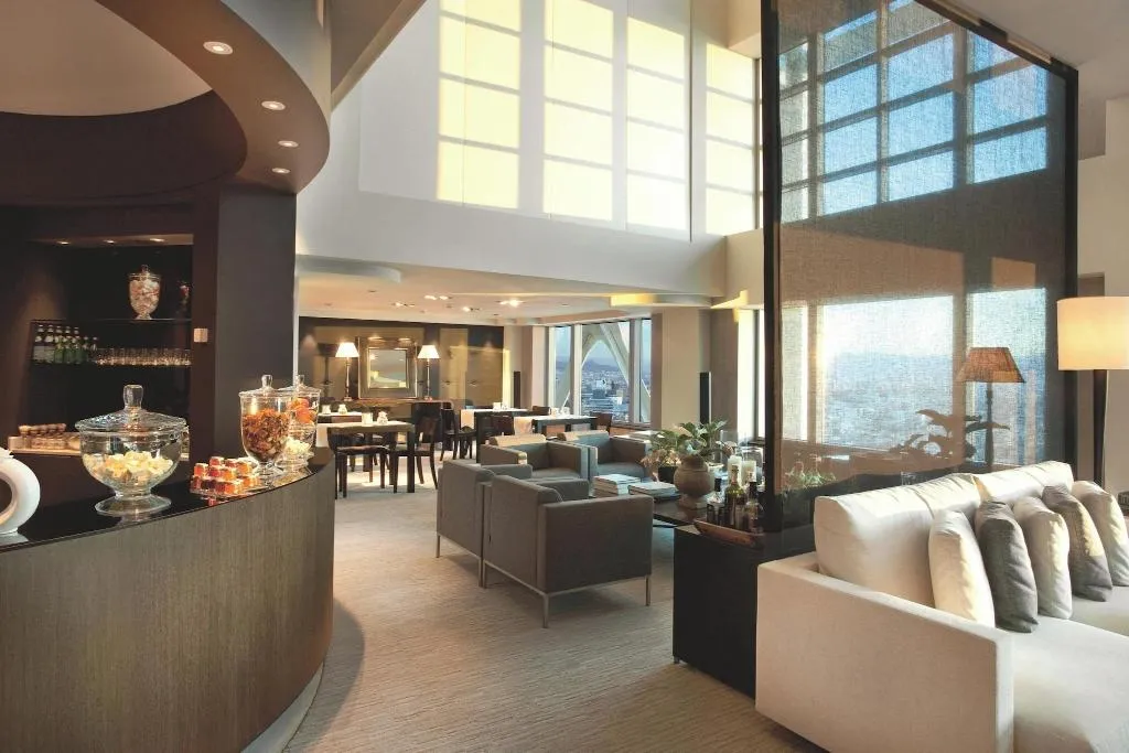 Lobby, Hotel Arts, Barcelona