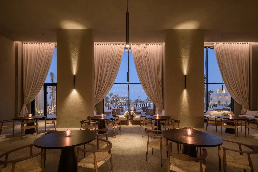 Restaurant, Serry Beach Resort, Red Sea Riviera