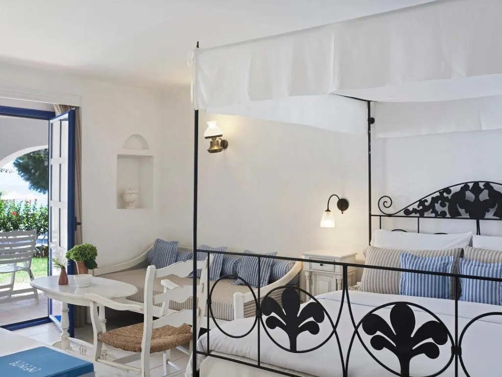 Double or Twin DELUXE SEA FRONT Room, Creta Maris Resort-All Inclusive, Crete