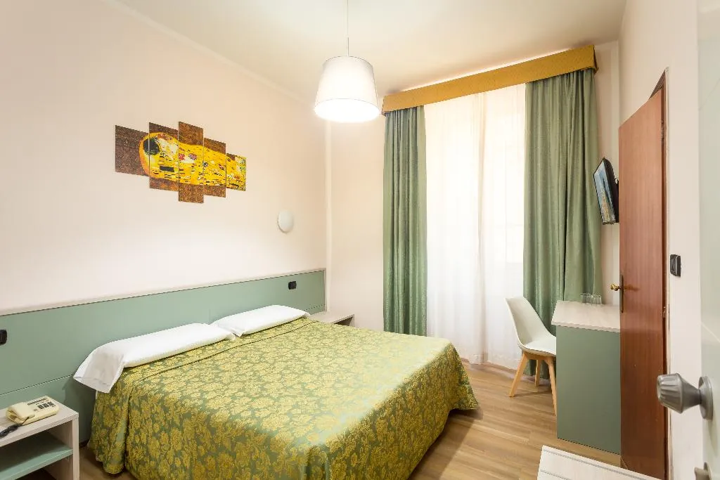 DOUBLE SINGLE USE STANDARD Room, Basilea, Florence